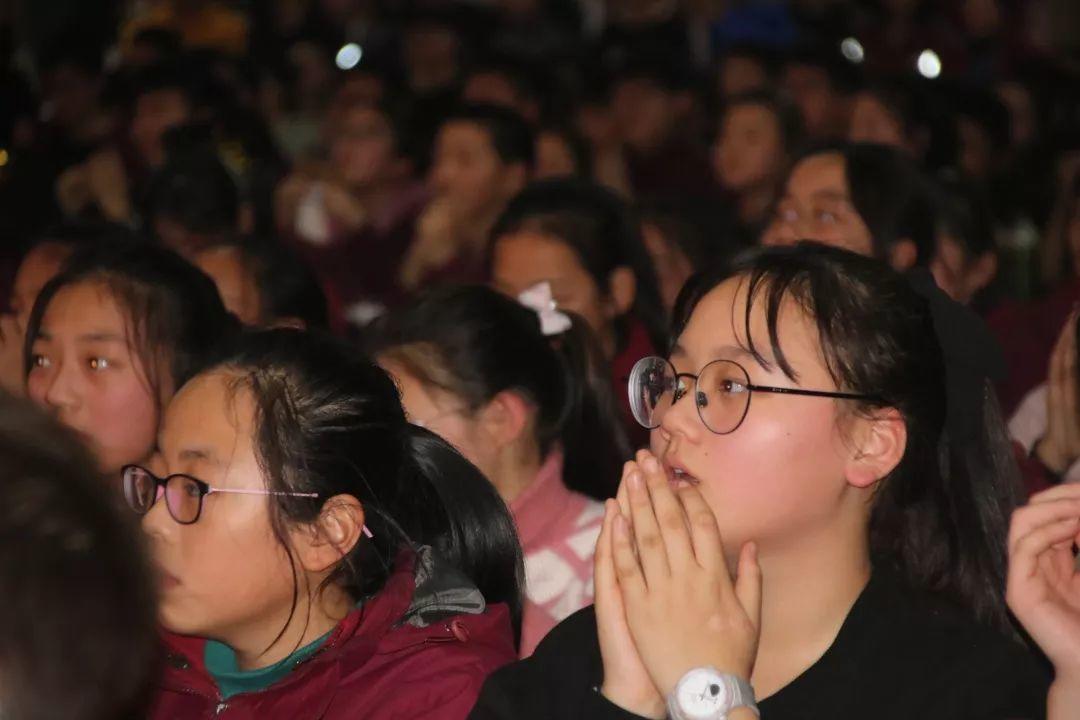 年度贺岁大剧《期末考试》全城上演！